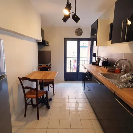Grand studio 47m2 cœur de Sète clim&wifi idéal couple *