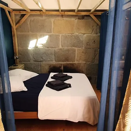 Grand Loft De Charme Climatise Au Coeur Du Vieux Sete, A 20 Pas Du Canal Apartman Sète